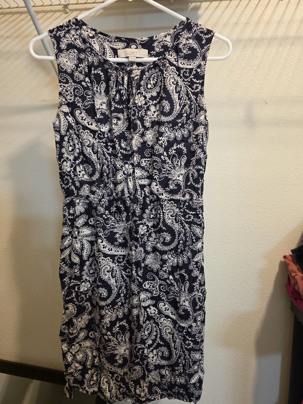 LOFT Navy & White Paisley Sleeveless Sheath Dress